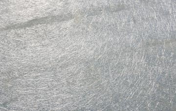 Threelows laminate fibreglass or shingles?